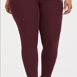 Torrid Super Soft Feel The Fit Jean Jeggings